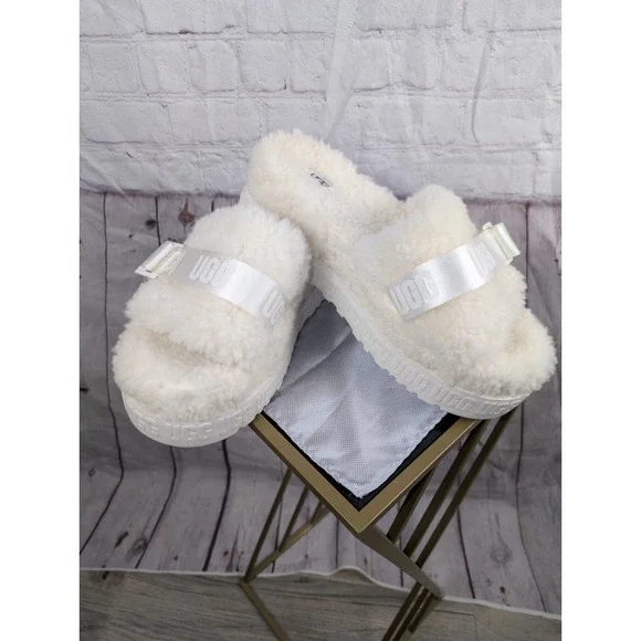 UGG Fluffita Slippers - Women's -White- Size 10 - Picture 10 of 13